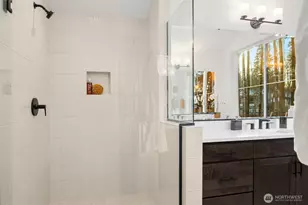 13472 (Hs 8) NE 112th Pl, Redmond, WA 98052 - Photo 15