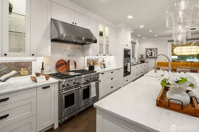 3406 97th Avenue SE, Mercer Island, WA 98040 - Photo 13