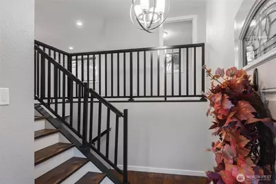 9228 Yakima Avenue, Tacoma, WA 98444 - Photo 3