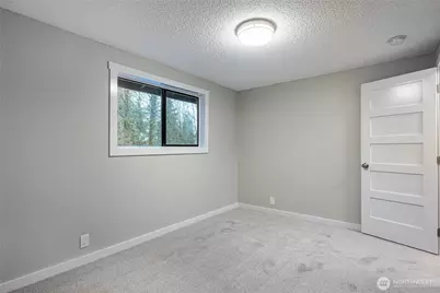 9228 Yakima Avenue, Tacoma, WA 98444 - Photo 23