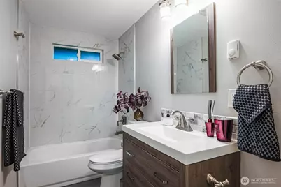 9228 Yakima Avenue, Tacoma, WA 98444 - Photo 15