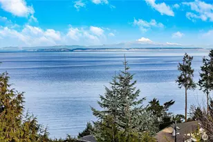 320 N North St, Sequim, WA 98382 - Photo 3