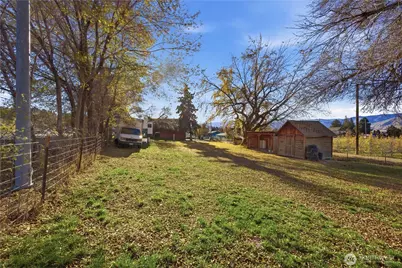 5 35th Street NW, East Wenatchee, WA 98802 - Photo 5
