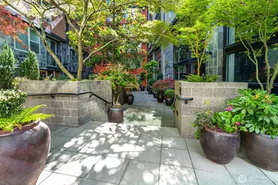 2607 Western Avenue #452, Seattle, WA 98121 - Photo 25