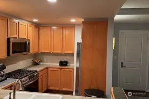 2607 Western Ave, Seattle, WA 98121 - Photo 7