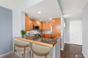 2607 Western Ave, Seattle, WA 98121 - Photo 5