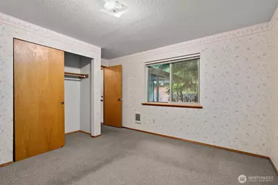 250 NE Panther Lake Rd, Bremerton, WA 98312 - Photo 17