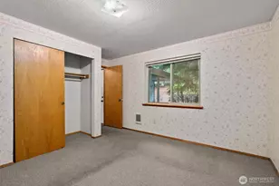 250 NE Panther Lake Rd, Bremerton, WA 98312 - Photo 17