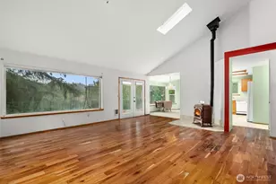 250 NE Panther Lake Rd, Bremerton, WA 98312 - Photo 5
