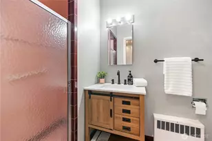 8154 E Seaview Dr, Port Orchard, WA 98366 - Photo 29