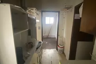 8633 S Thompson Ave, Tacoma, WA 98444 - Photo 7