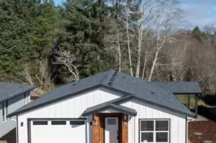 811 NE 357th St, Ocean Park, WA 98640 - Photo 5