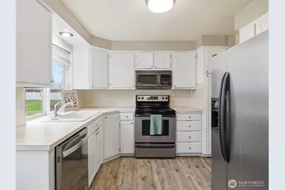 8618 Onyx Drive SW #C, Lakewood, WA 98498 - Photo 11