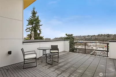 2273 14th Avenue W, Seattle, WA 98119 - Photo 29