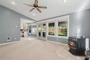 26102 49th Ave Ct E, Spanaway, WA 98387 - Photo 9