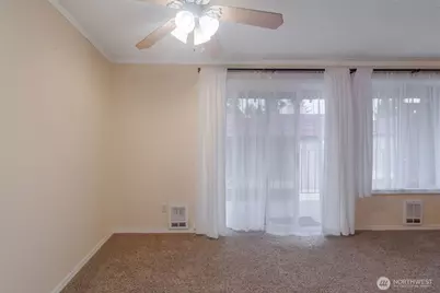 15721 NE 18th Street #D1, Bellevue, WA 98008 - Photo 9