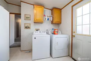 8878 Peavey Rd, Sedro Woolley, WA 98284 - Photo 19