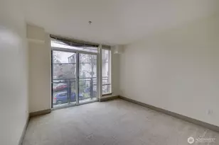 4547 8th Ave NE, Seattle, WA 98105 - Photo 17