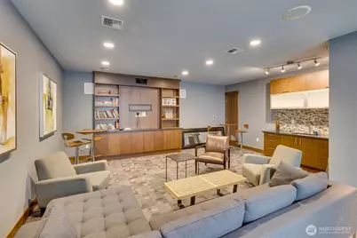 4547 8th Avenue NE #204, Seattle, WA 98105 - Photo 5