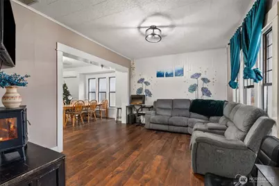 610 Barnhart Street, Raymond, WA 98577 - Photo 9