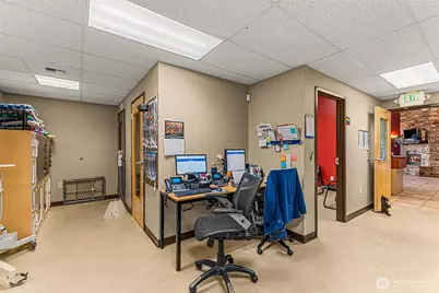 10 N Chelan Avenue, Wenatchee, WA 98801 - Photo 27