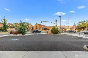 10 N Chelan Ave, Wenatchee, WA 98801 - Photo 13