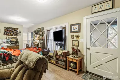 325 E Main Street, Mossyrock, WA 98564 - Photo 3