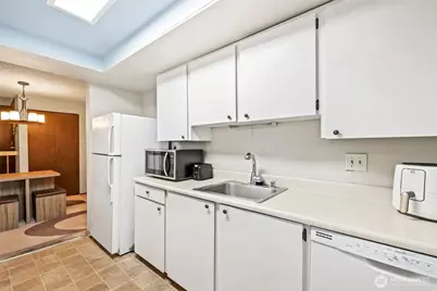 8601 Zircon Drive SW #A4, Lakewood, WA 98498 - Photo 9