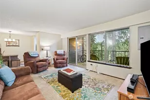 8601 Zircon Dr SW, Lakewood, WA 98498 - Photo 3
