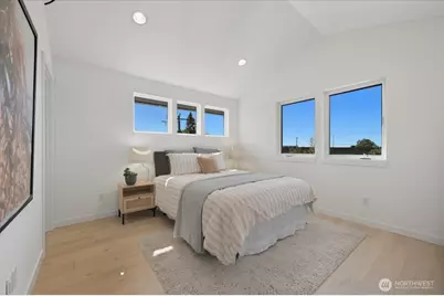 7322 11th Avenue NE #B, Seattle, WA 98115 - Photo 9