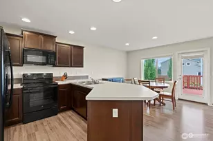 1932 76th Ave SE, Lake Stevens, WA 98258 - Photo 5