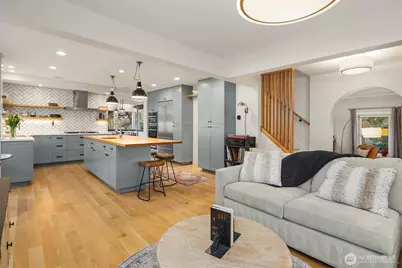 3530 W Laurelhurst Drive NE, Seattle, WA 98105 - Photo 3