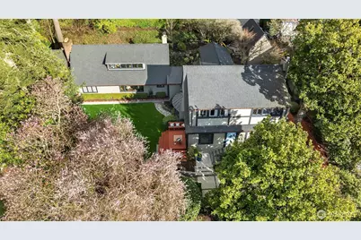 3530 W Laurelhurst Drive NE, Seattle, WA 98105 - Photo 29