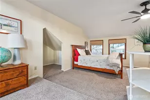 3018 Elm St, Bellingham, WA 98225 - Photo 9