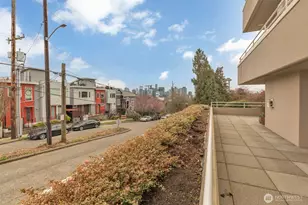 1231 5th Ave N, Seattle, WA 98109 - Photo 29