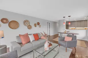 1231 5th Ave N, Seattle, WA 98109 - Photo 9