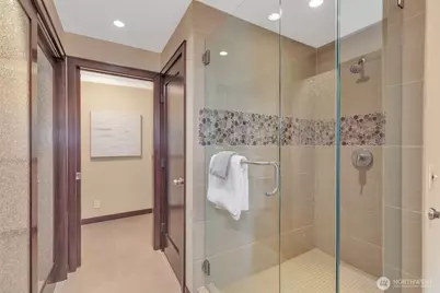 1231 5th Avenue N #101, Seattle, WA 98109 - Photo 15