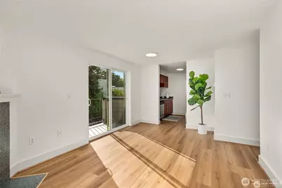 4831 Fauntleroy Way SW #401, Seattle, WA 98116 - Photo 7