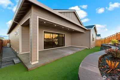 14816 206th Avenue E, Bonney Lake, WA 98391 - Photo 31