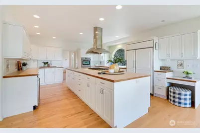 275404 Highway 101, Sequim, WA 98382 - Photo 17