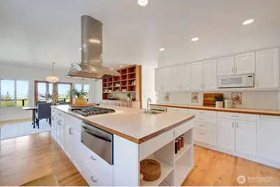 275404 Highway 101, Sequim, WA 98382 - Photo 19