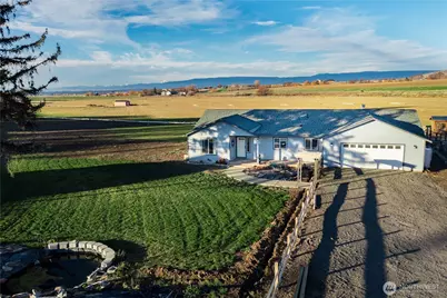 10881 Upper Badger Pocket Rd, Ellensburg, WA 98926 - Photo 1