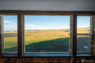 10881 Upper Badger Pocket Rd, Ellensburg, WA 98926 - Photo 7