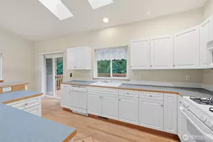 36 Holly View Way, Bellingham, WA 98229 - Photo 11