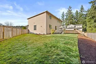 17801 97th Ln E, Puyallup, WA 98375 - Photo 31