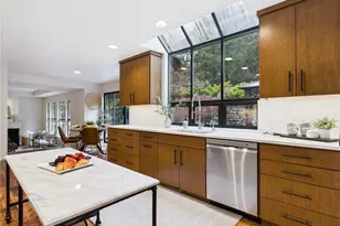 11906 SE 78th St, Newcastle, WA 98056 - Photo 9