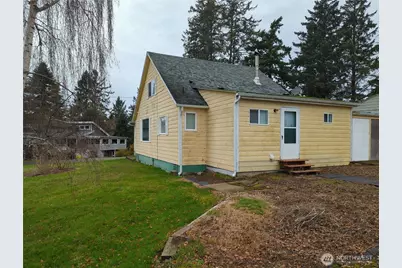 1104 Rose Avenue NE, Ilwaco, WA 98624 - Photo 5