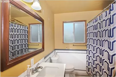 2245 36 Avenue, Longview, WA 98632 - Photo 17