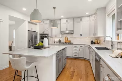 1512 24th Avenue NE, Issaquah, WA 98029 - Photo 7