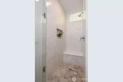 1733 17th Avenue, Seattle, WA 98122 - Photo 17